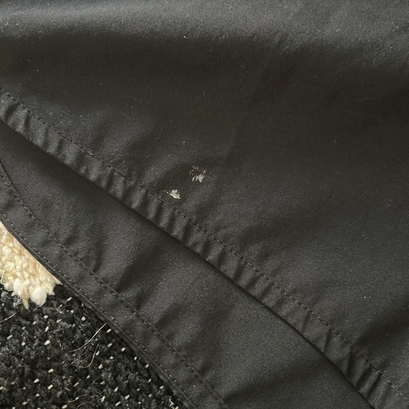 Shorts - Picture 3 of 6